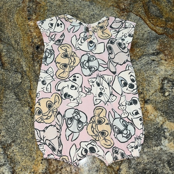 Disney 101 Dalmatian 3pc Romper set, Lion King, chipmunks Chip&Dale - Picture 7 of 10